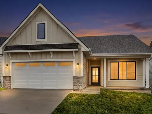 1516 Garland Ave, Norwalk, IA 50211