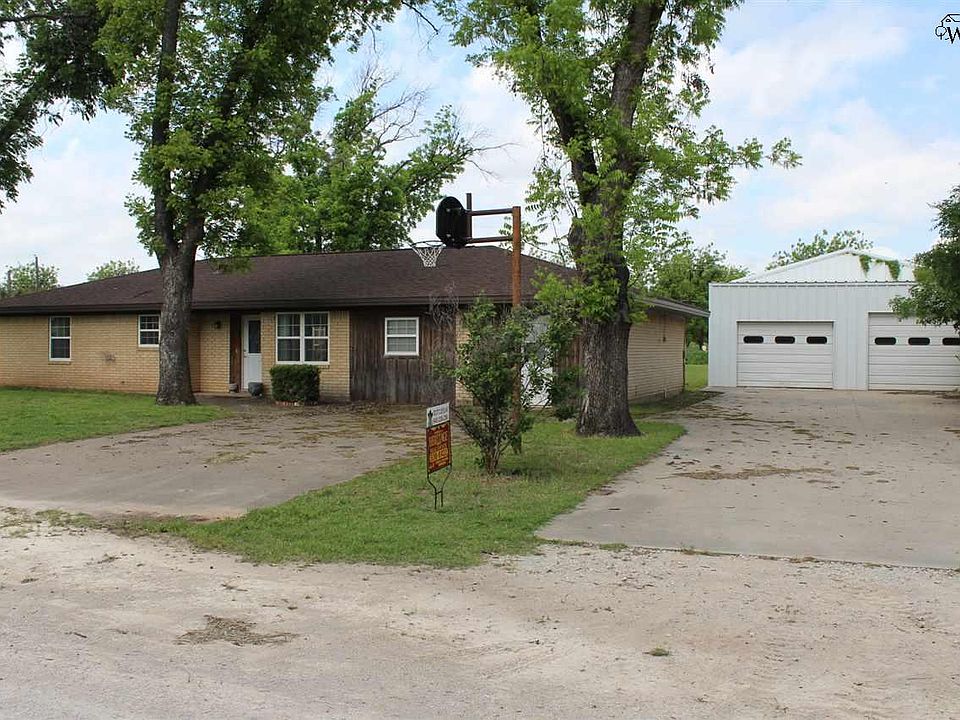1st image of 302 S Central Ave