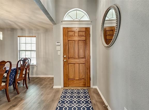 2nd image of 4009 Iris Ct