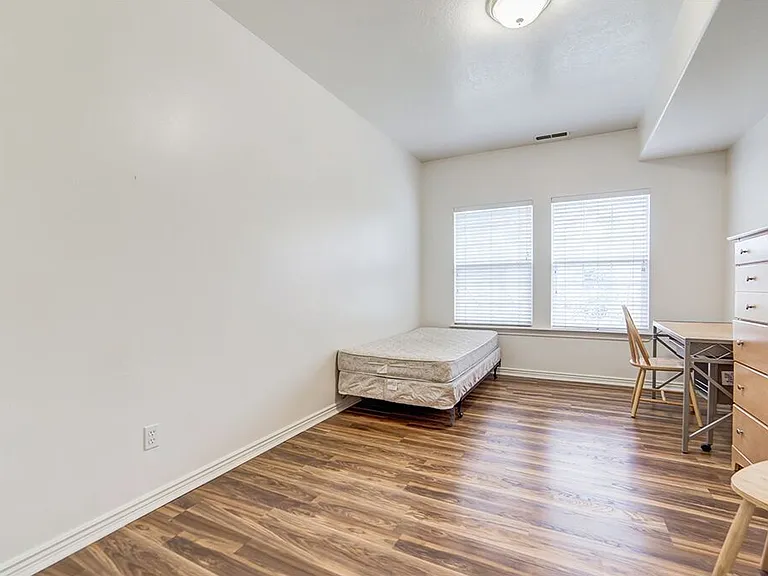363 N Belmont Pl #342 — Photo 9