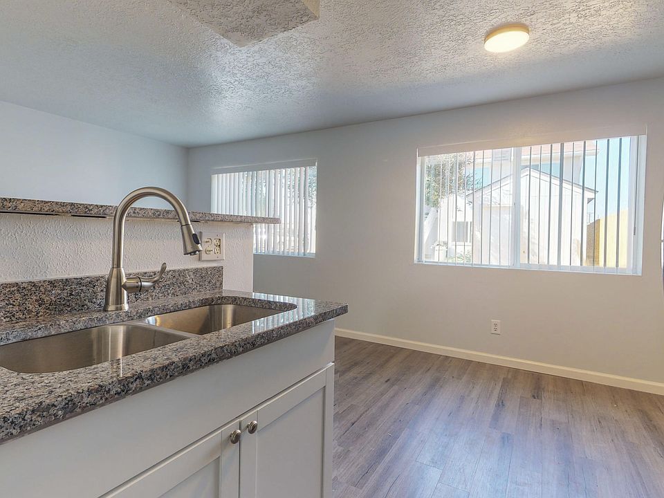 1st image of 258 Village Dr