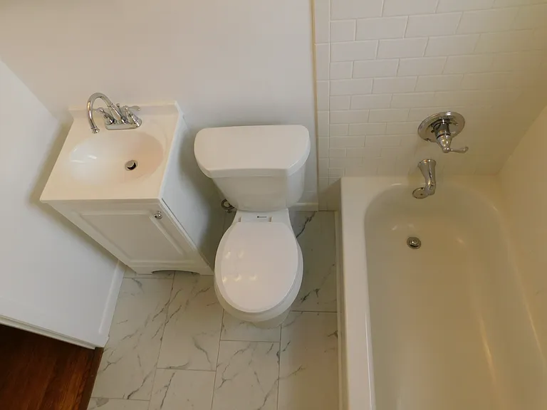 1100 Estes Dr — Photo 11