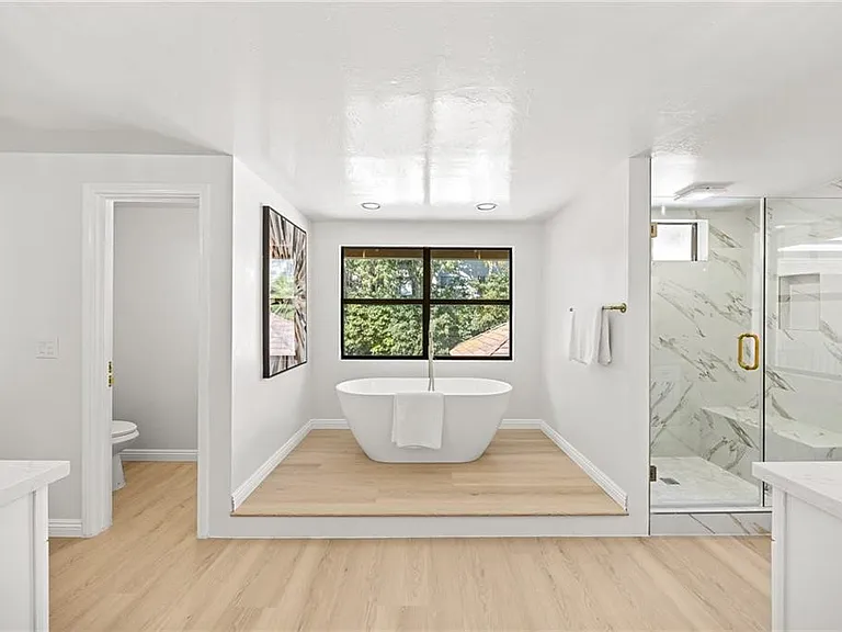 673 S Mentor Ave — Photo 30