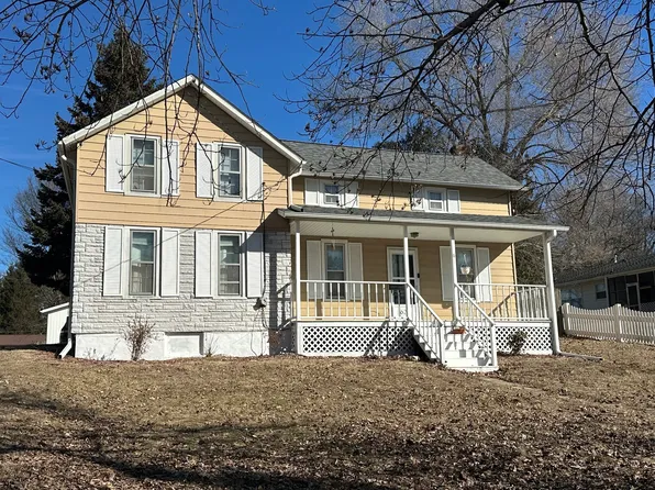 624 W Lincolnway Rd, Morrison, IL 61270