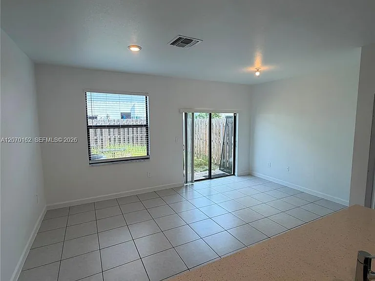11863 SW 247th Ter #11863 — Photo 7