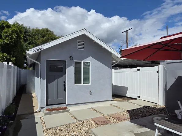 16915 Hartland St, Van Nuys, CA 91406