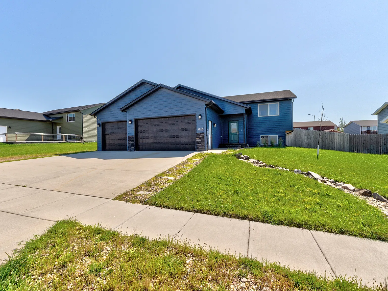 1215 Kodiak Drive - 1 — Photo 4