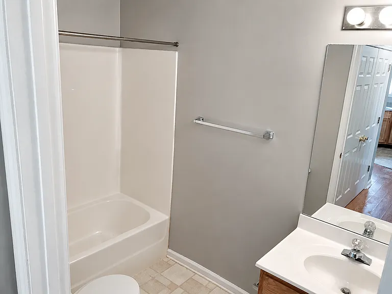 2001 Cornerstone Dr #3 — Photo 5