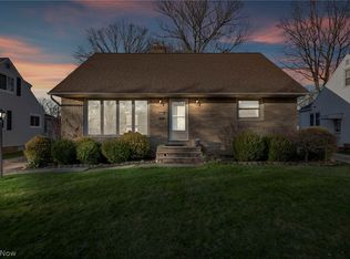 16772 Brinbourne Ave, Middleburg Heights, OH