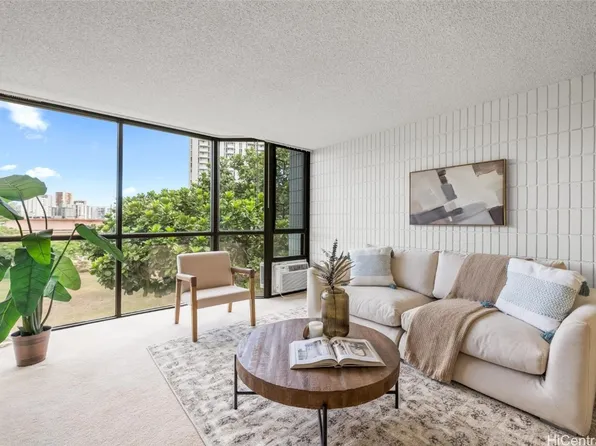 855 Makahiki Way APT 409, Honolulu, HI 96826