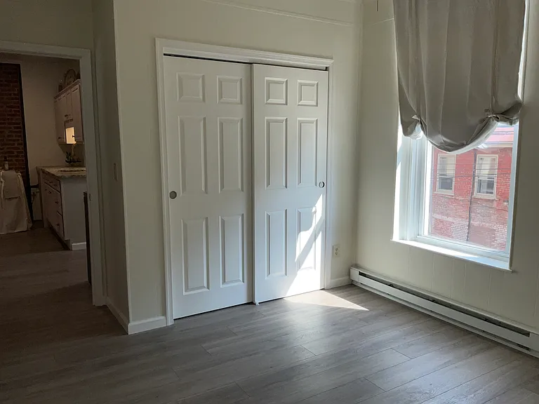 107 E Back Aly #107 — Photo 20
