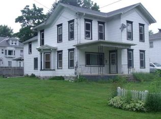 20 W Elizabeth St, Waterloo, NY 13165