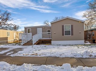 2817 E Humboldt St, Pierre, SD 57501