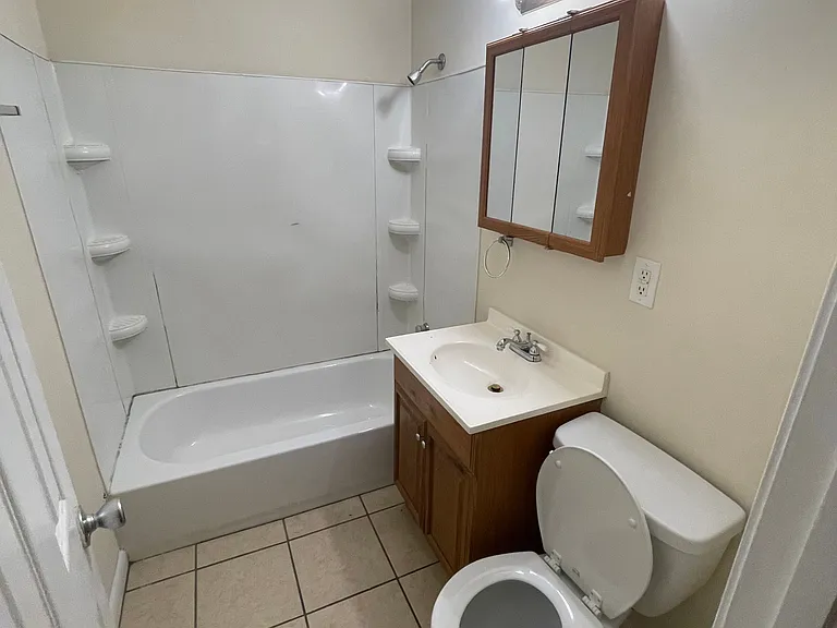 313 Georgia Dr — Photo 8