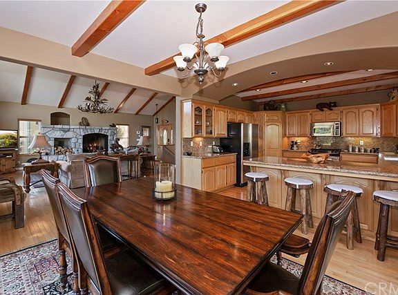 4th image of 1175 Klondike Dr