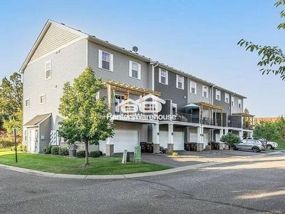 11914 Emery Village Dr N, Champlin, MN, 55316