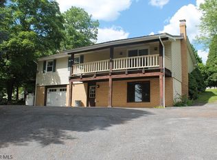 225 Donna St, Hollidaysburg, PA 16648