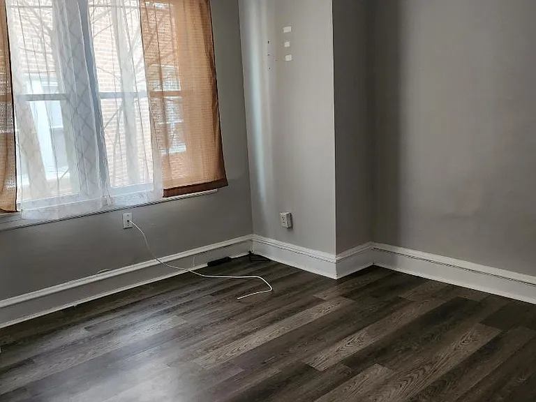 Unit Photo