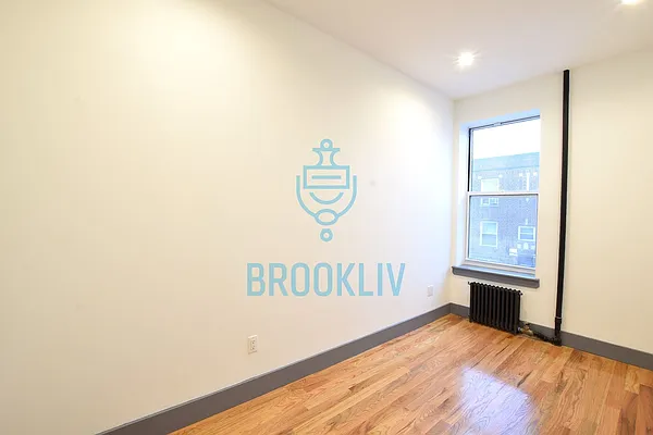 Rented by null | media 4