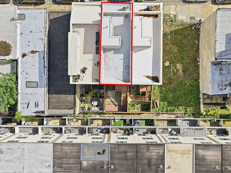 2313 Ellsworth St — Photo 41