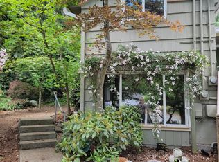 23622 Edmonds Way #A, Edmonds, WA 98026