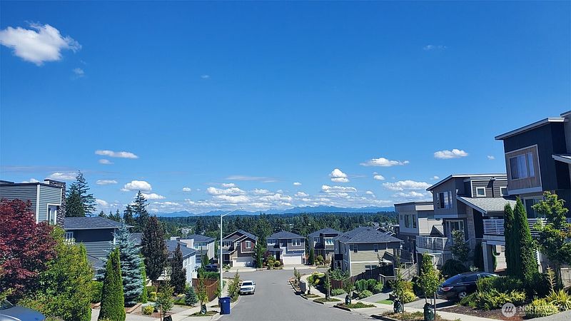 4th image of 315 182nd Street SE