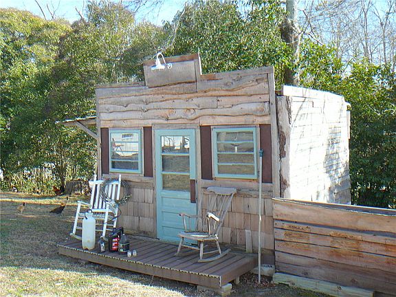 5th image of 2 Sirrine St