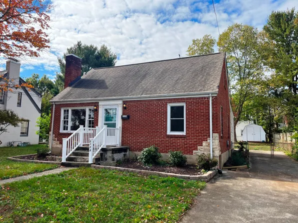 5128 Woodbury St NW, Roanoke, VA 24012