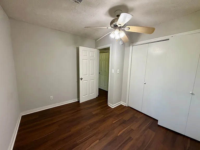 8588 Creekwood Way — Photo 22