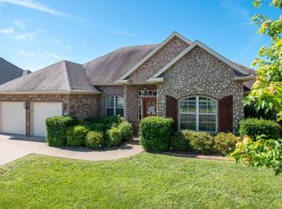 3503 SW Town Vu Rd, Bentonville, AR 72712