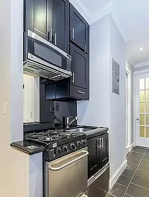 Rented by REAL New York | media 9