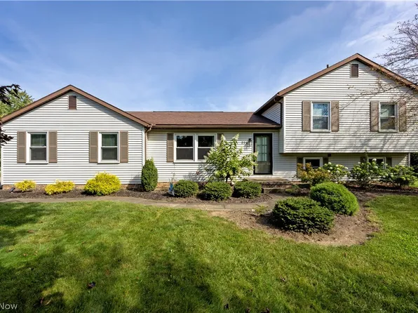 222 Tanglewood Dr, Dalton, OH 44618