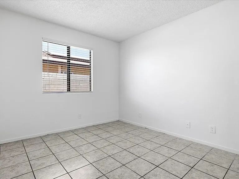 31601 Avenida Maravilla — Photo 52