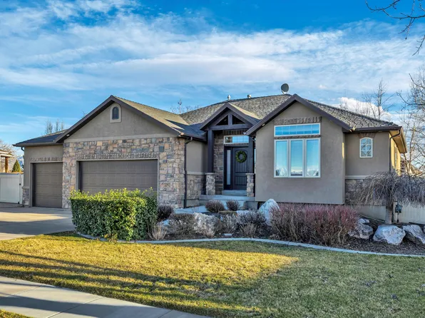 1091 W 2175 S, Syracuse, UT 84075