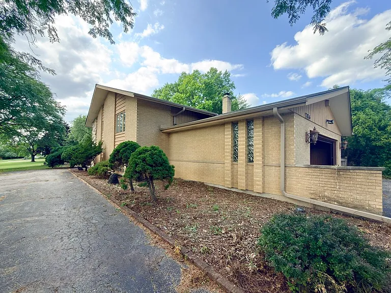 7826 Dunham Rd — Photo 28