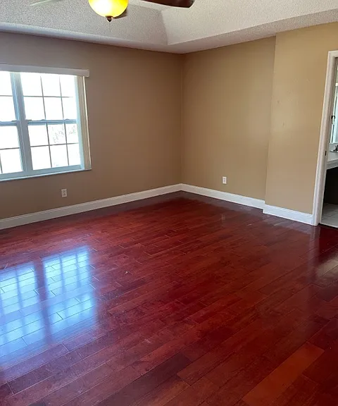 3028 Stillwater Dr — Photo 10