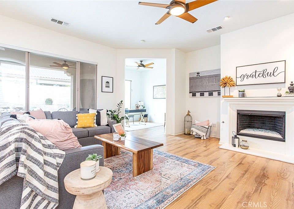 1st image of 81666 Avenida Sombra