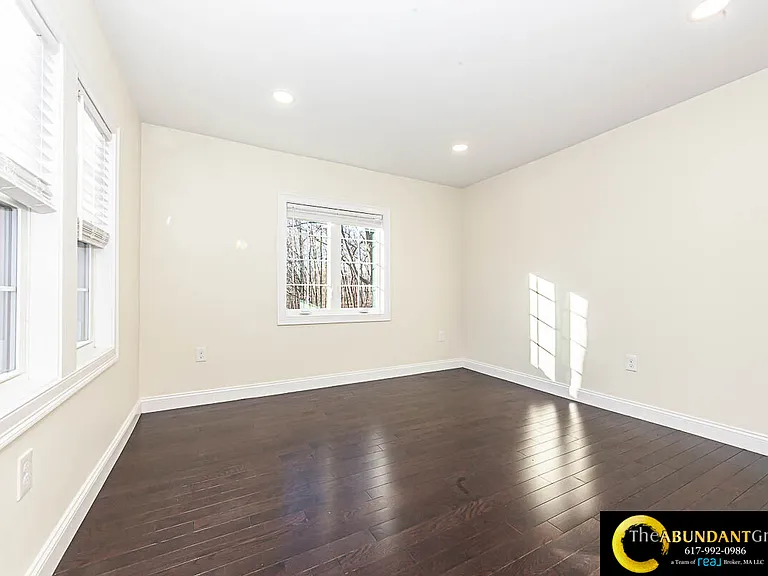 48 Caldwell Rd #1 — Photo 7