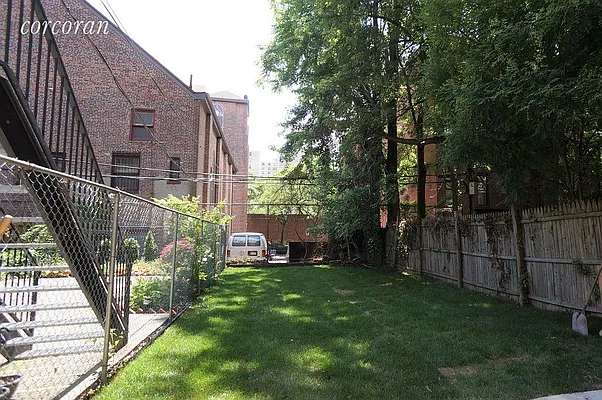 Rented by Corcoran | media 12