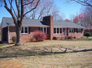 3034 N Blackstock Rd, Spartanburg, SC 29301