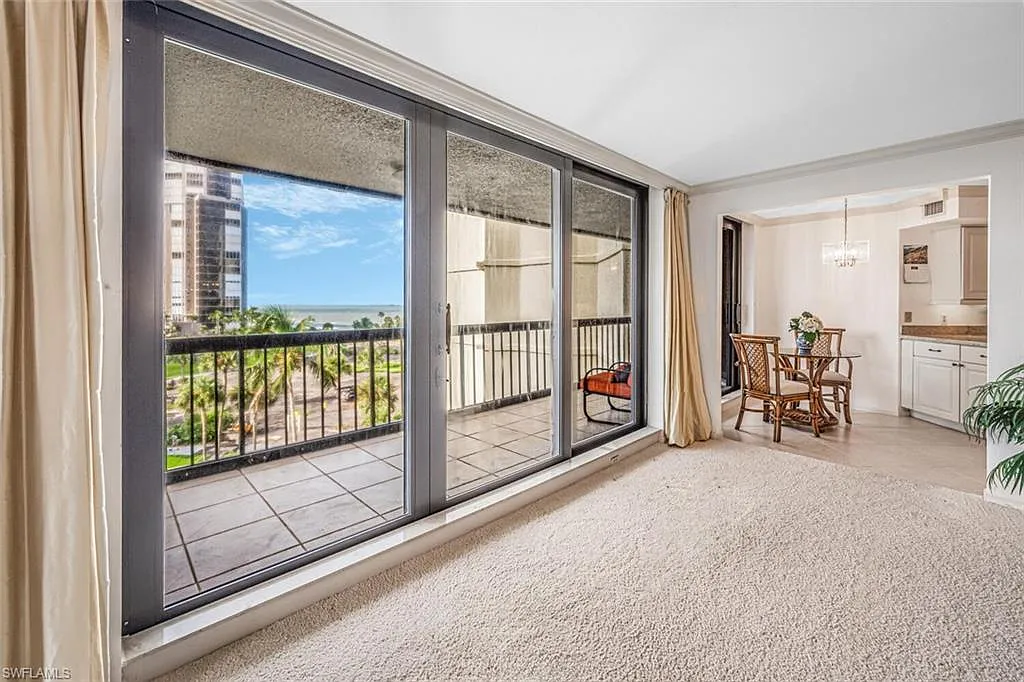 2 bed, 2.0 bath, 1800 sqft, $13,500 — Photo 4