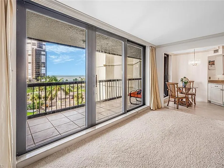 4551 Gulf Shore Blvd N #605 — Photo 4