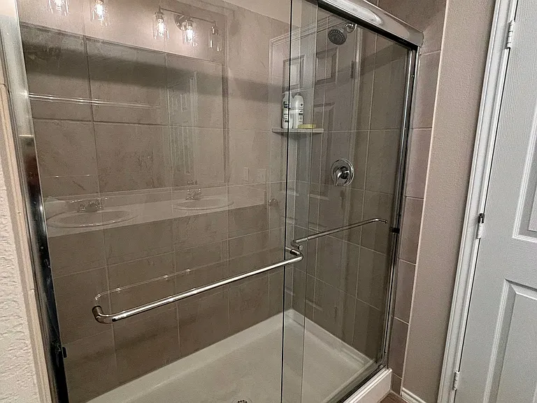 Master Bath Room Shower