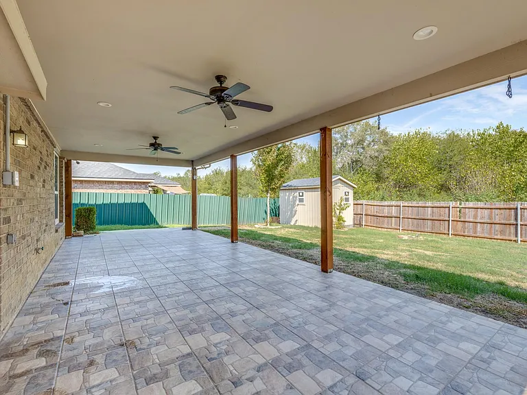 915 Penny Royal Ct — Photo 26