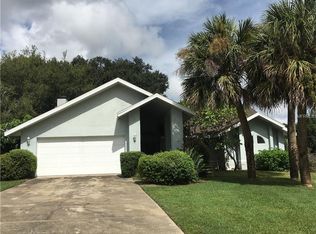 215 Santa Rosa Dr, Winter Haven, FL 33884