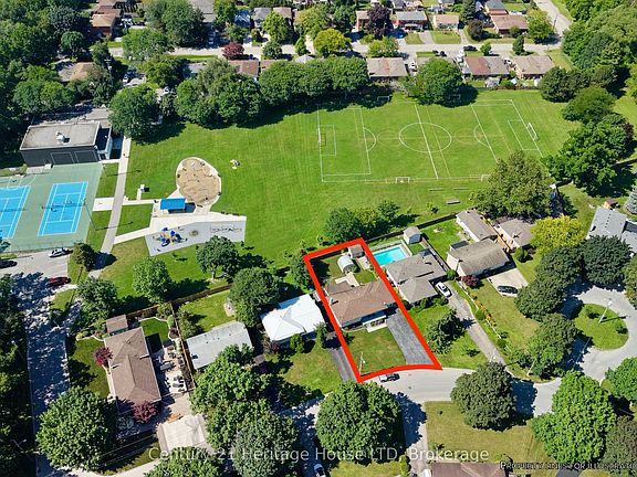 2nd image of 64 Croydon Dr