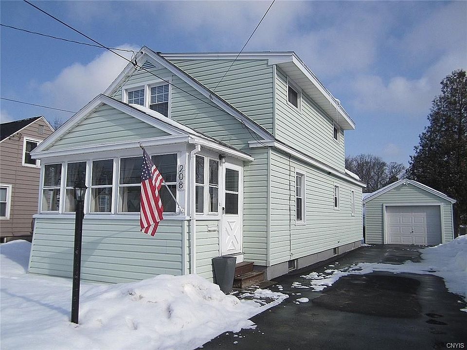 1st image of 208 Beechwood Ave