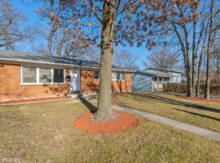2820 Wall Ave, Waukegan, IL
