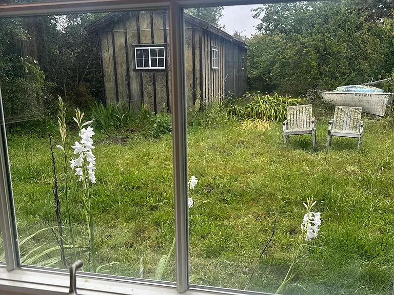 415 Evergreen Rd — Photo 15