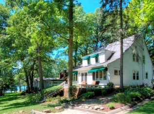 170 Birch Walnut Dr, Williams Bay, WI 53191